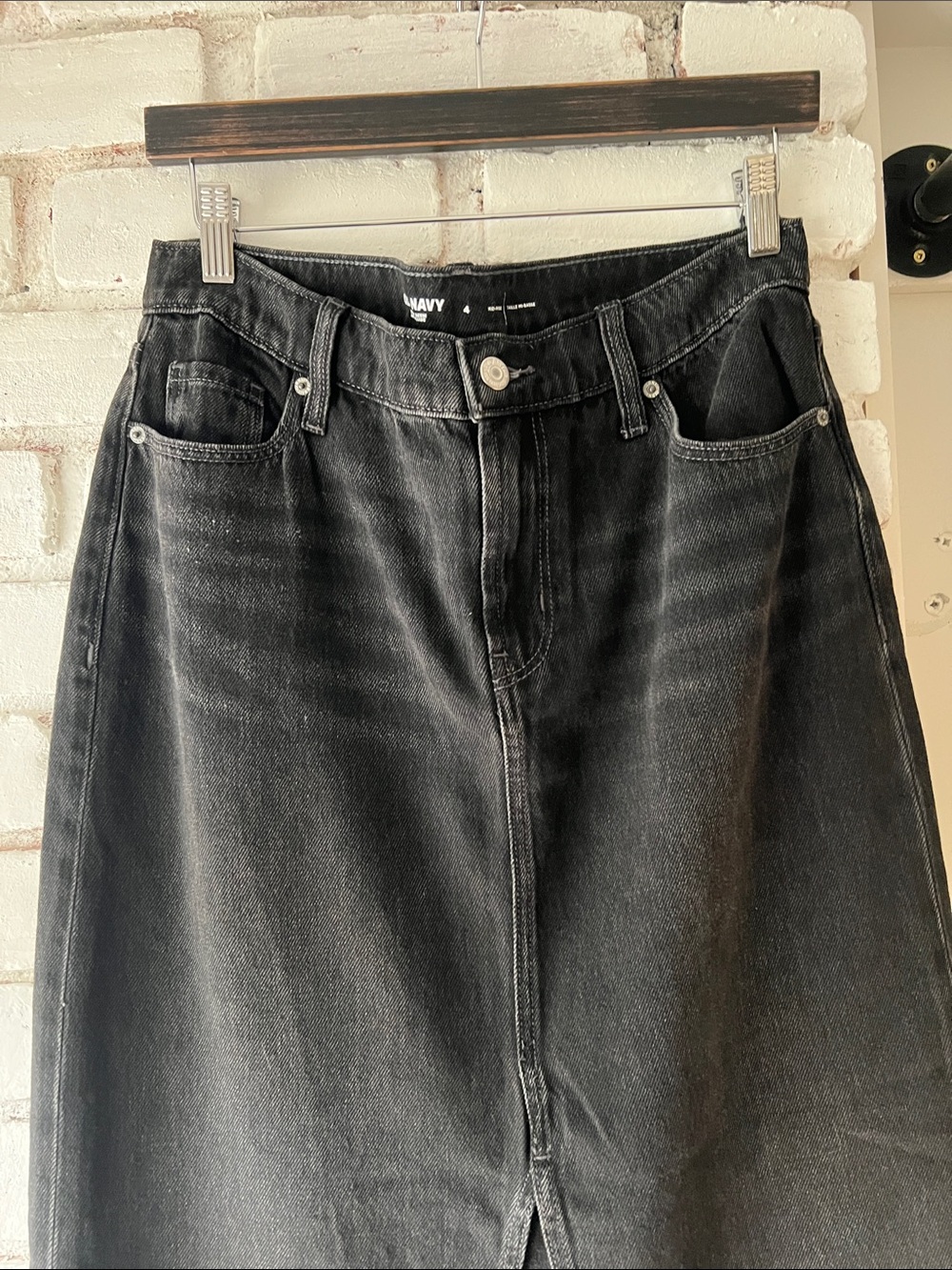 Washed grey Denim High-Waist Black Denim Skirt with Front Slit - Picture 2 of 6
